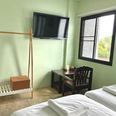 Bake Room Hostel Чіангмай Екстер'єр фото
