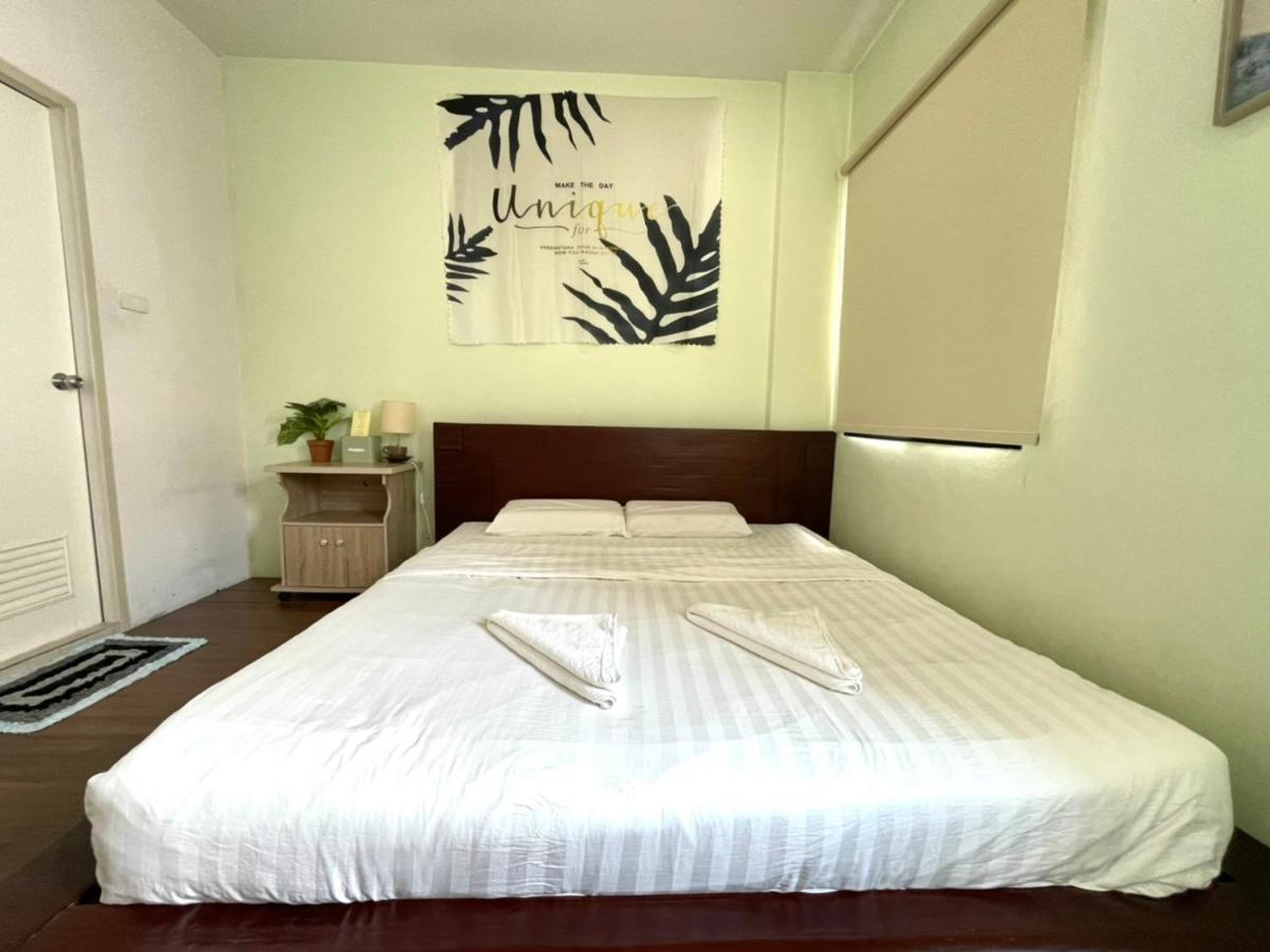 Bake Room Hostel Чіангмай Екстер'єр фото