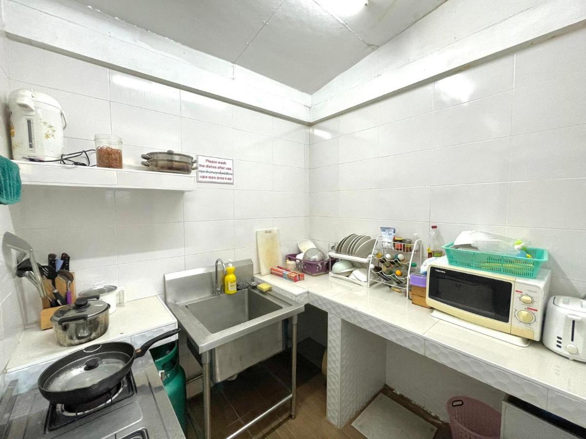 Bake Room Hostel Чіангмай Екстер'єр фото
